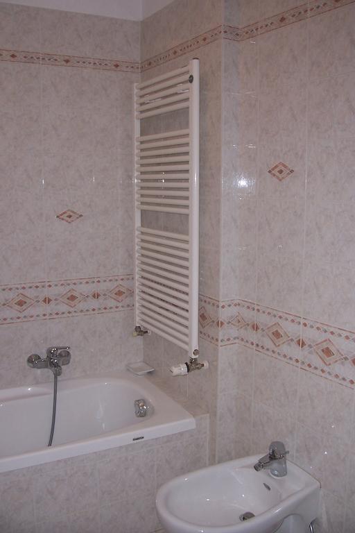 Fabbricato Indipendente Centro Daire Lozzo Cadore Oda fotoğraf