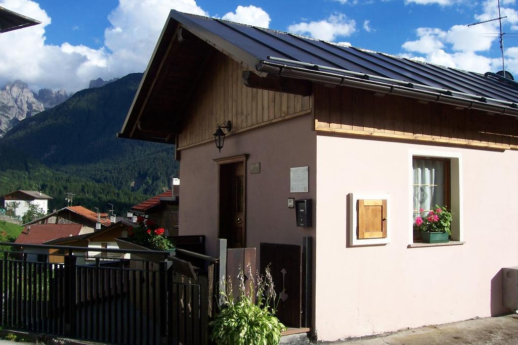 Fabbricato Indipendente Centro Daire Lozzo Cadore Dış mekan fotoğraf